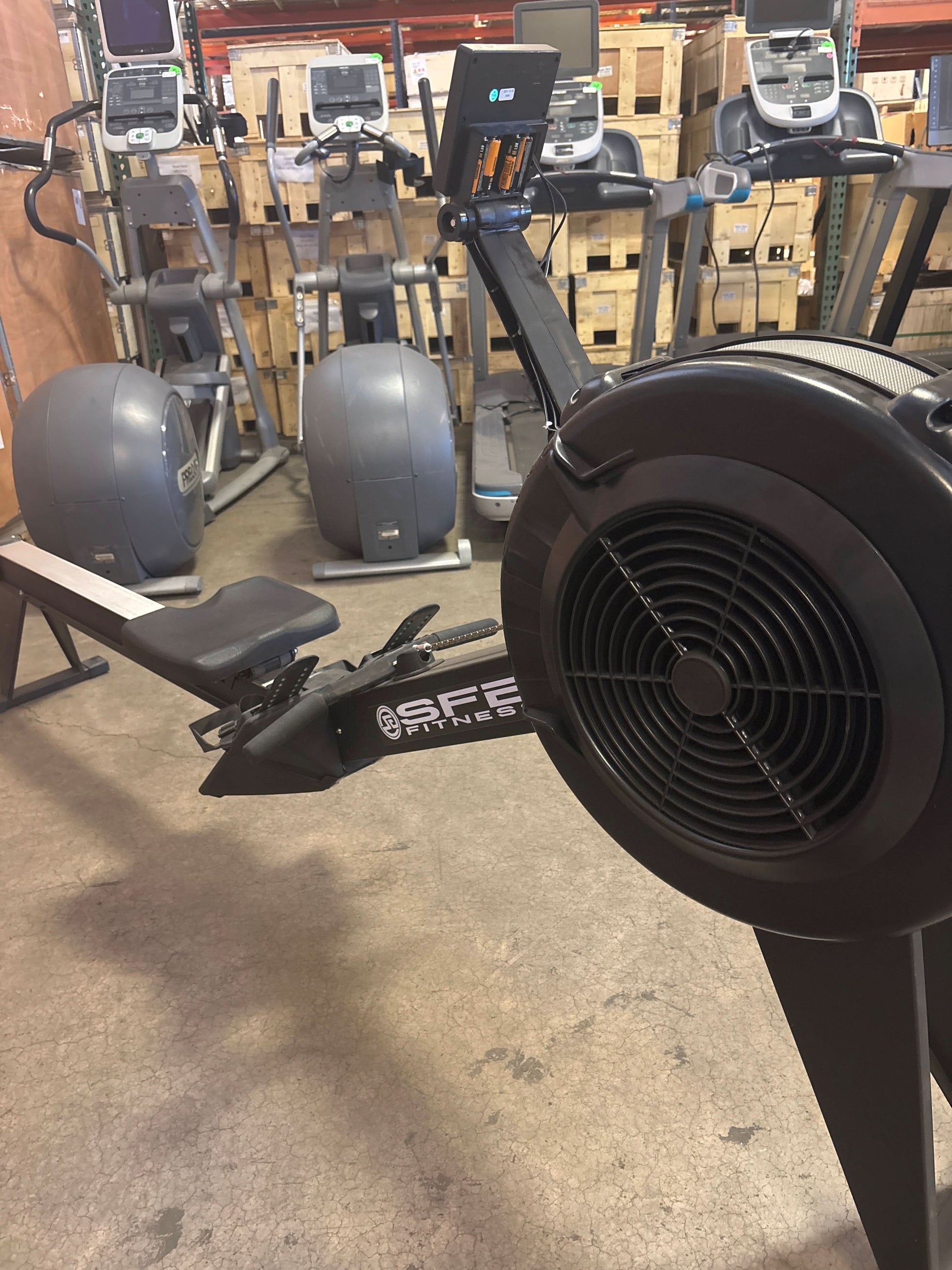SFE Air Rowing Machine ELITE w/ Monitor