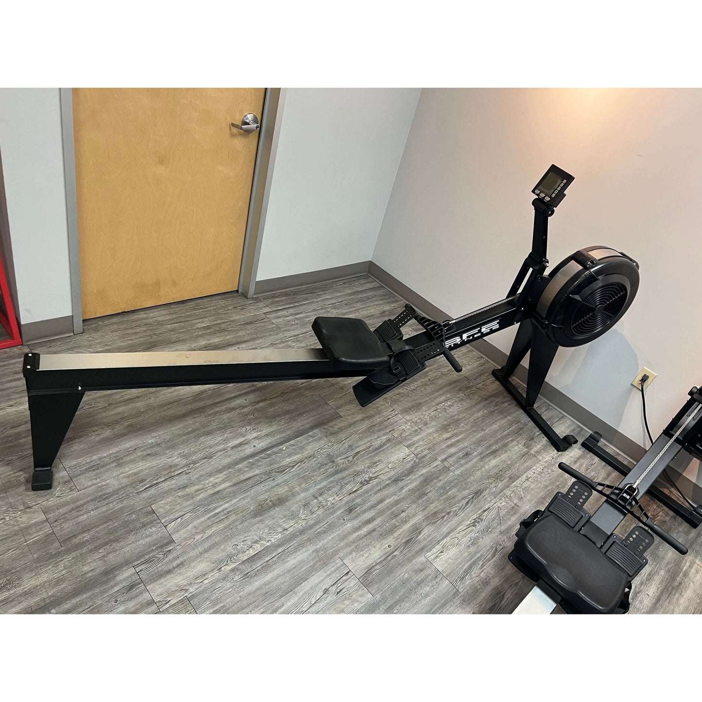 SFE Air Rowing Machine ELITE w/ Monitor