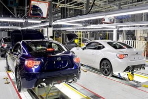 8FT LED Vapor Tight Fixture, Selectable 60W/70W/80W and CCT, 120-277 VAC, 10,400 Lumens