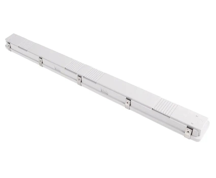 4FT Vapor Tight Fixture, Selectable 30W/40W/50W and CCT, 120-277 VAC, 6,500 Lumens